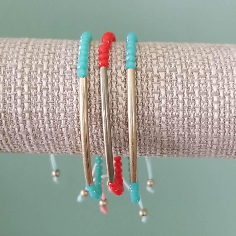 Friendship bracelets